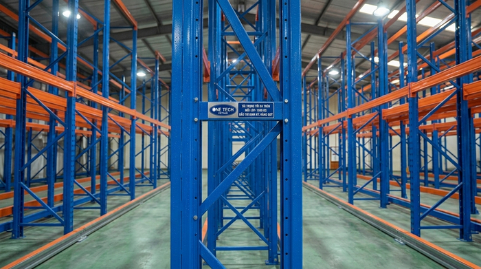 Kệ drive in An Giang với bề mặt bền trong môi trường ẩm Kệ drive in sơn tĩnh điện hạn chế ăn mòn trong kho ẩm